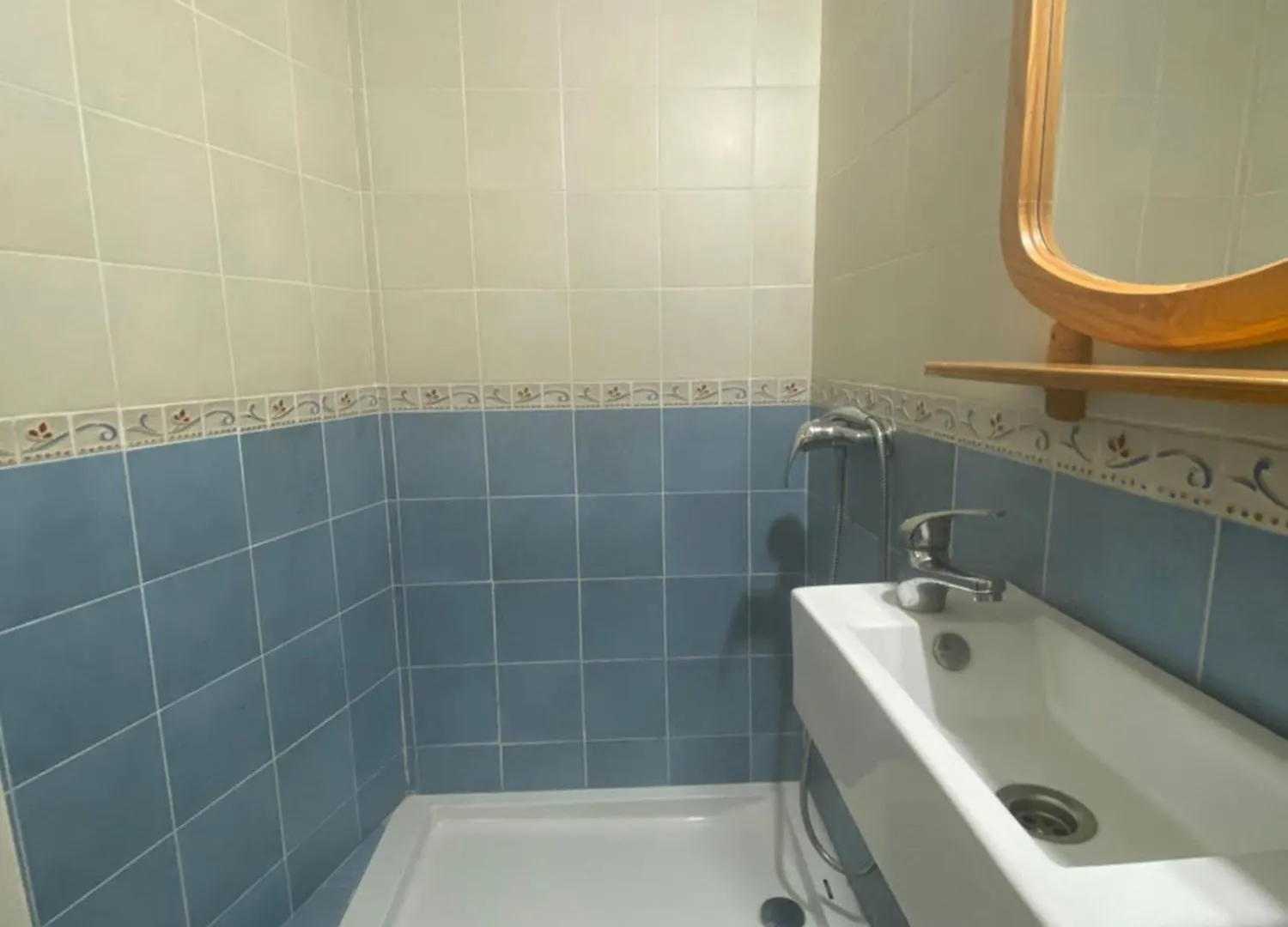 Cuarto Encantador Rustico Los Barrios Homestay
